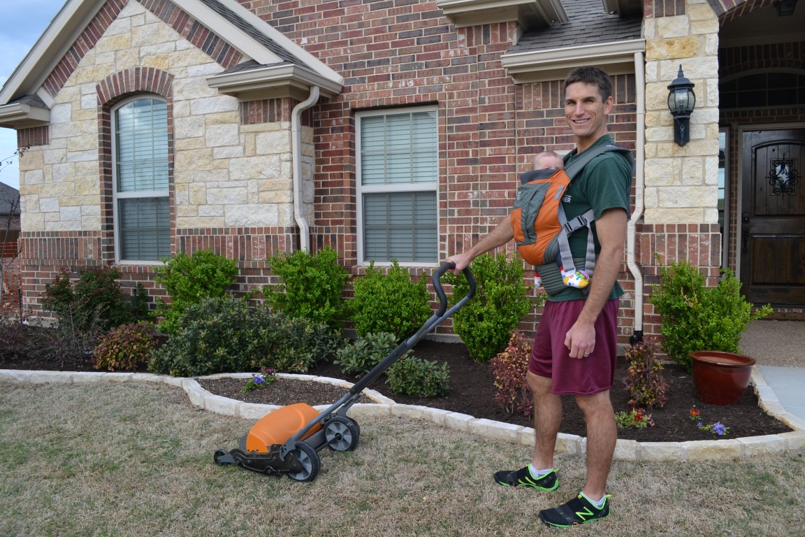 Going Reviews: Fiskars StaySharp Max Reel Mower - The Healthiest Way to  Mow! - Going Dad